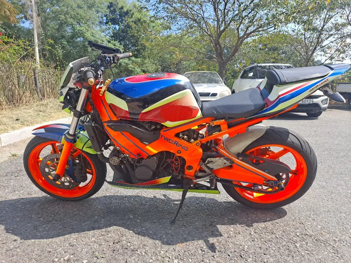 혼다 CBR400RR 네이키드커스텀 차량 판매합니다