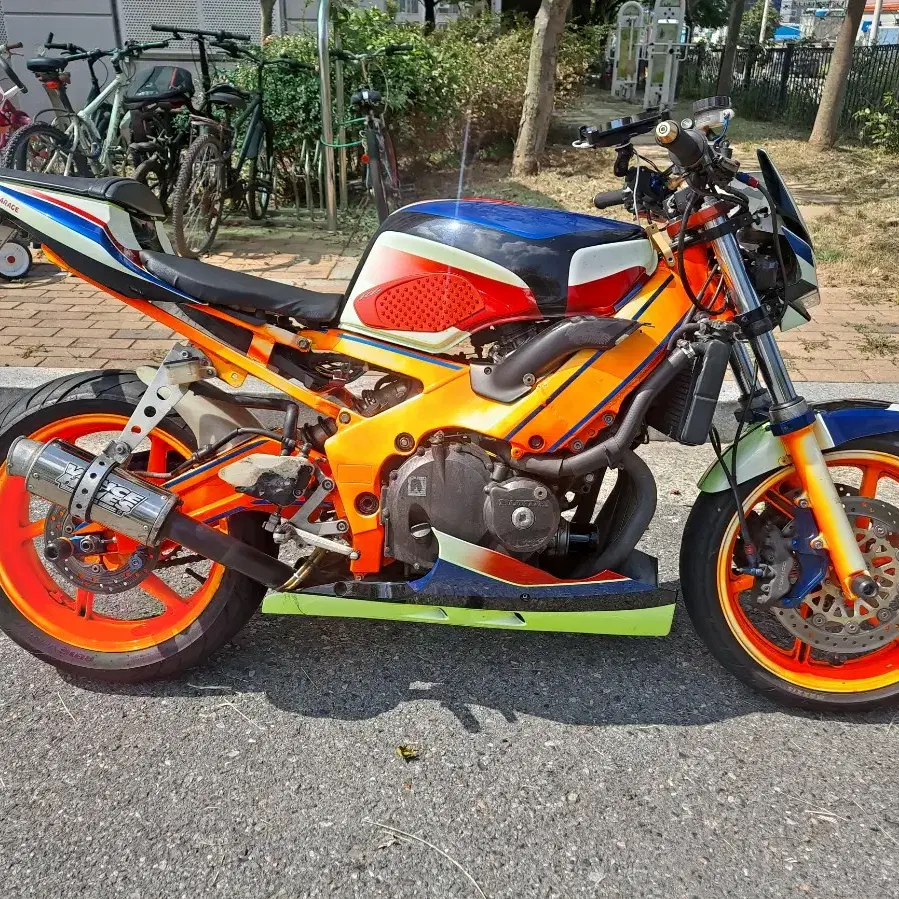 혼다 CBR400RR 네이키드커스텀 차량 판매합니다