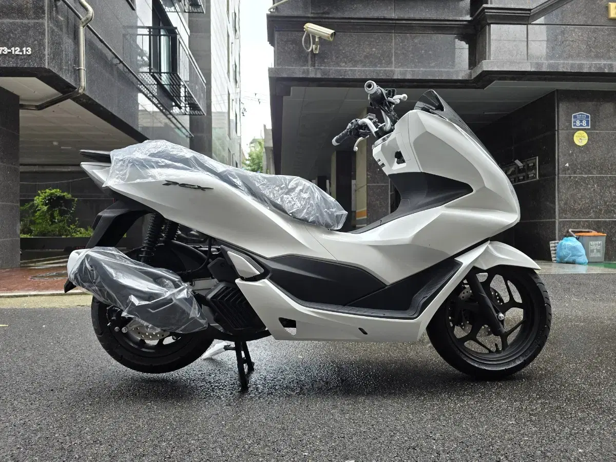 2024년식 혼다 PCX125 ABS 신차 전색상 판매 옵션장착 가능