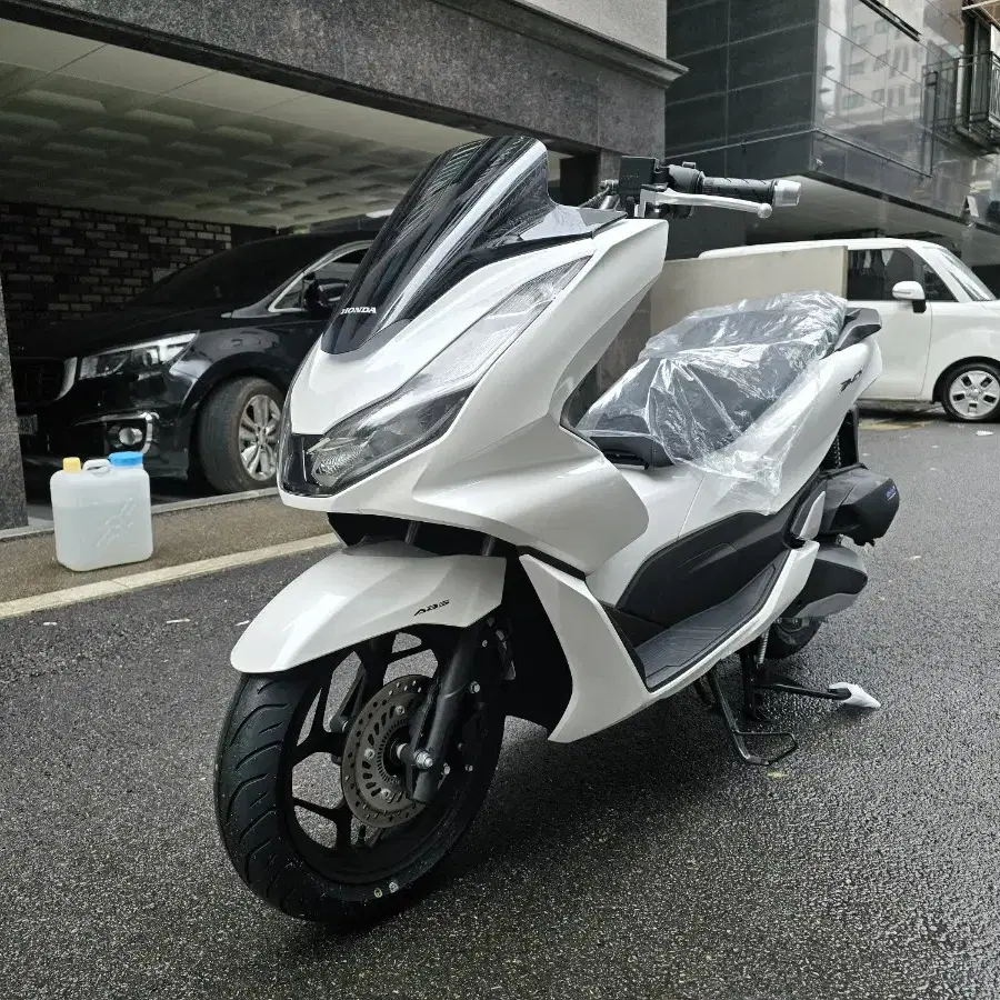 2024년식 혼다 PCX125 ABS 신차 전색상 판매 옵션장착 가능