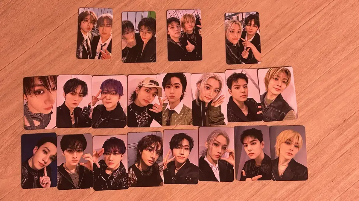 Straykids stayzone photocard 25,31,1