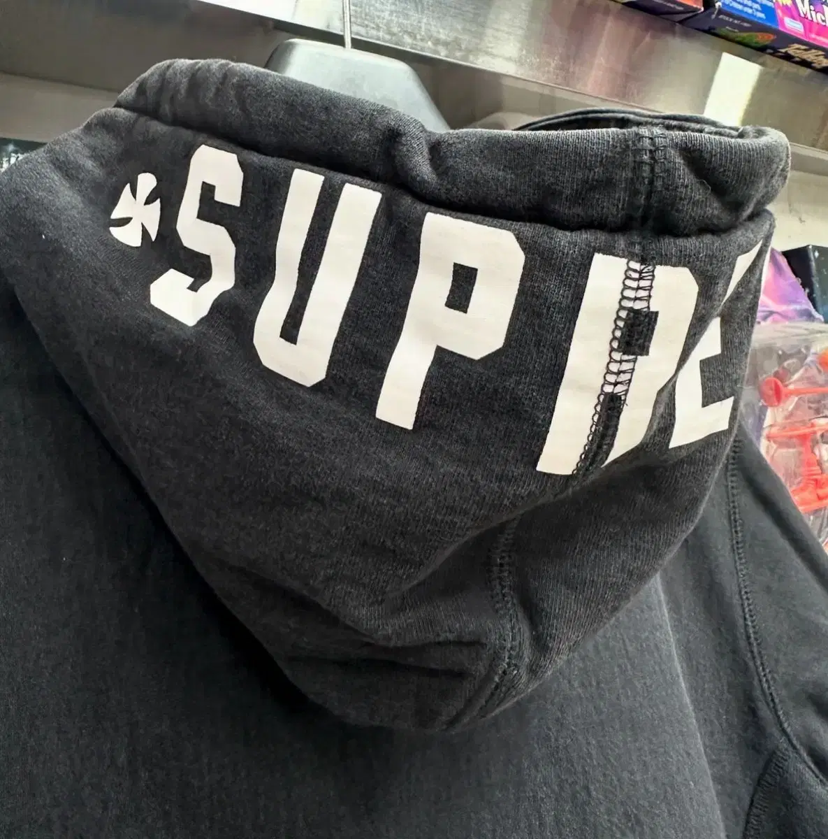 SUPREME X INDEPENDENT FUCK THE REST HOOD