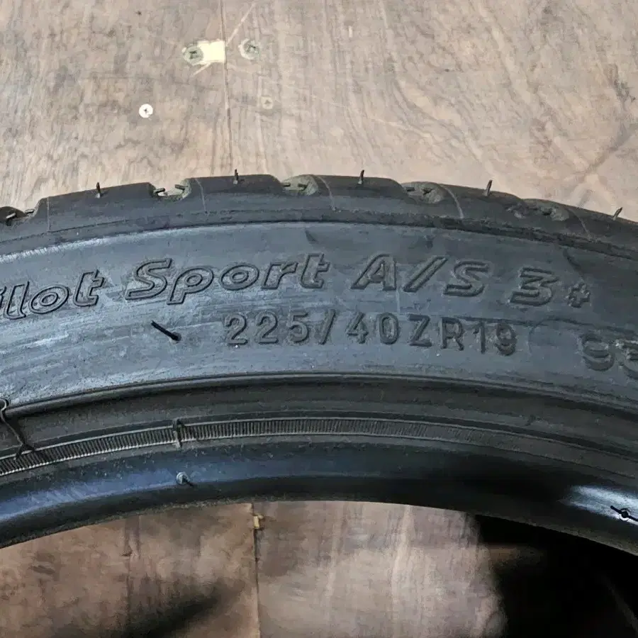 225/40R19  미쉐린 파일럿 스포츠 올시즌 3 1본