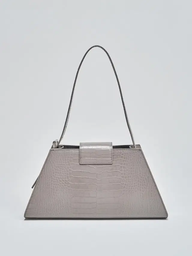 마뗑킴 가방 HALF SQUARE BAG IN GREY