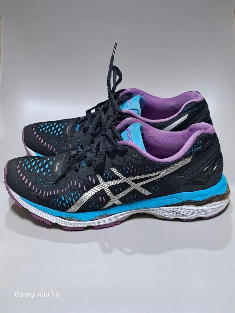 아식스 GEL-KAYANO 23  T696N  235