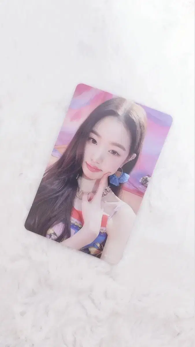 IVE wonyoung Japan Eleven V version album Sells photo cards