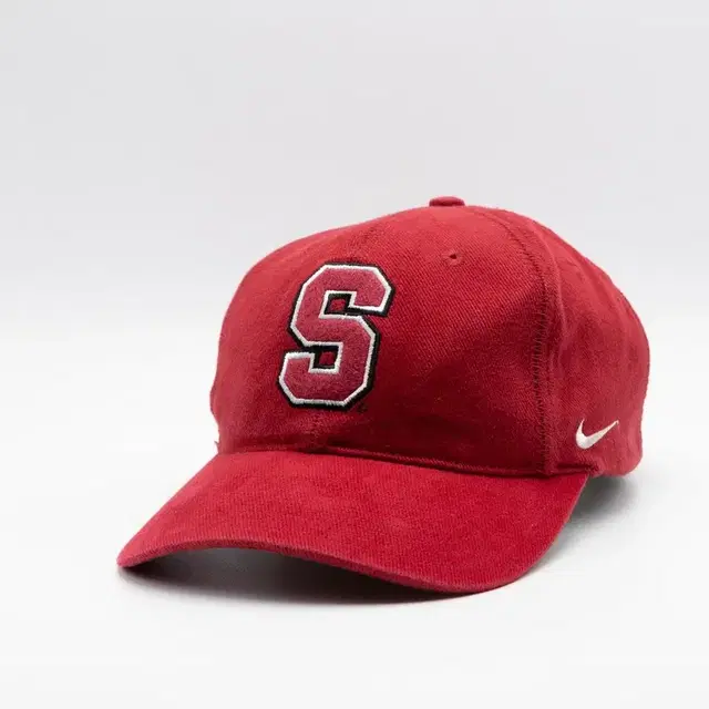 VINTAGE NIKE STANFORD RED HAT