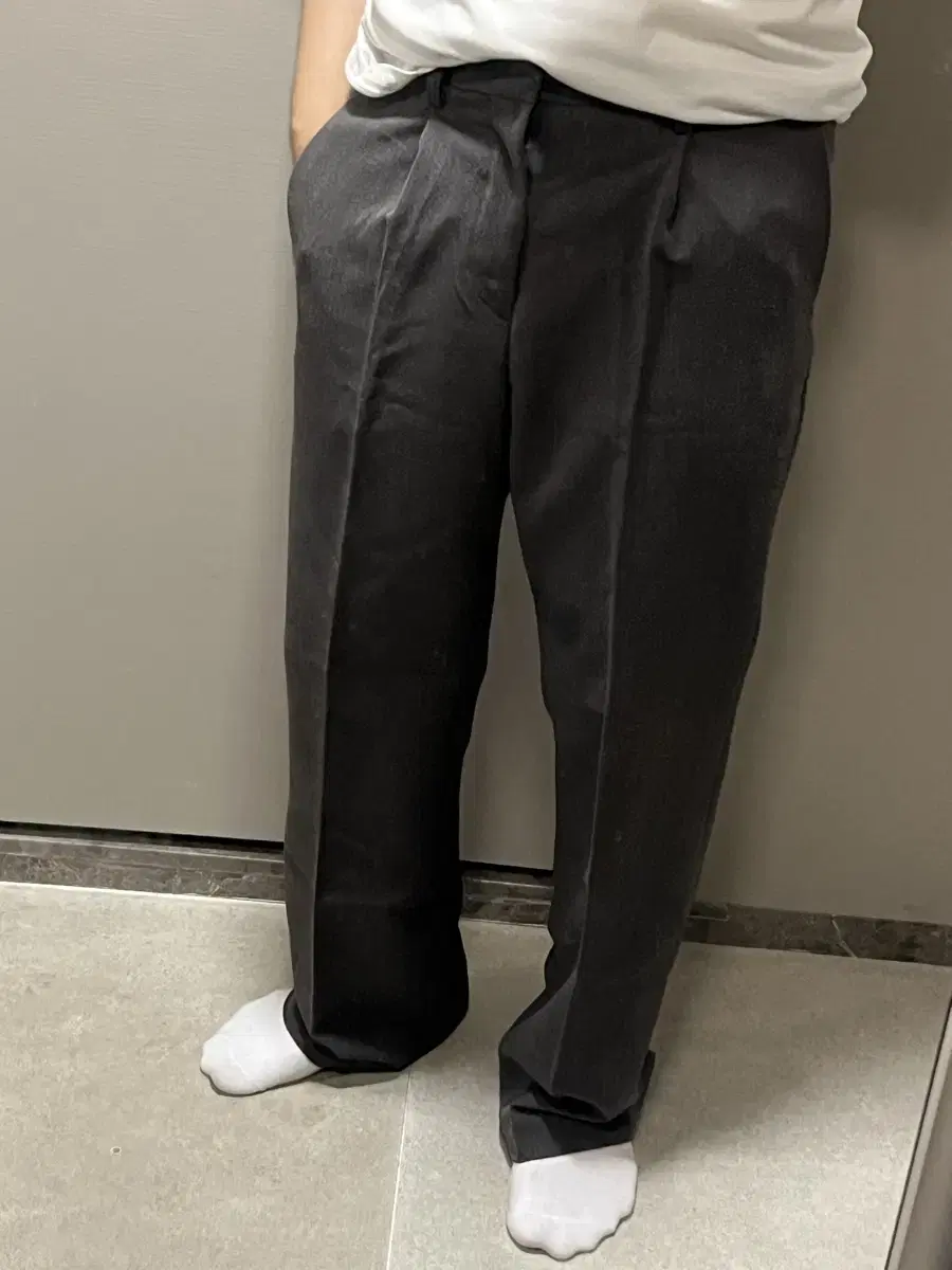 Semi Wide Slacks Gray