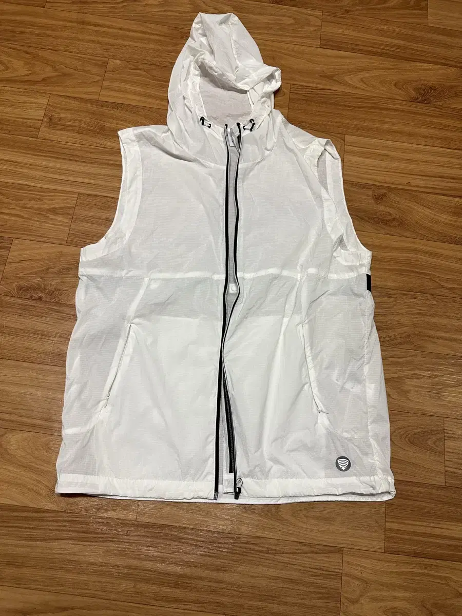 [105] Zanka vest