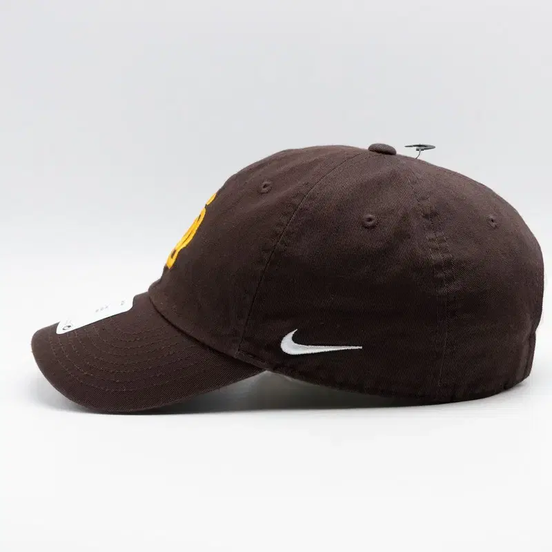 NIKE X MLB SAN DIEGO HAT 새상품