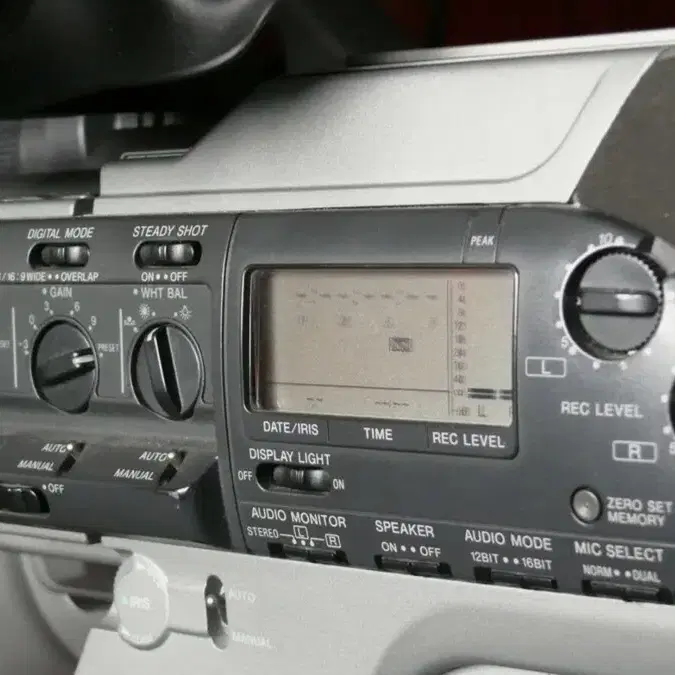 Sony DCR VX 9000