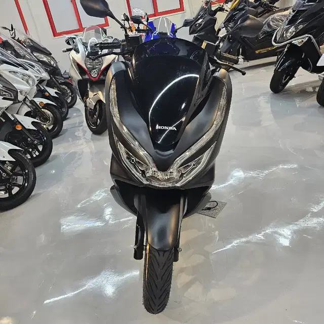 혼다 PCX150ABS 20년식 중고차량판매합니다