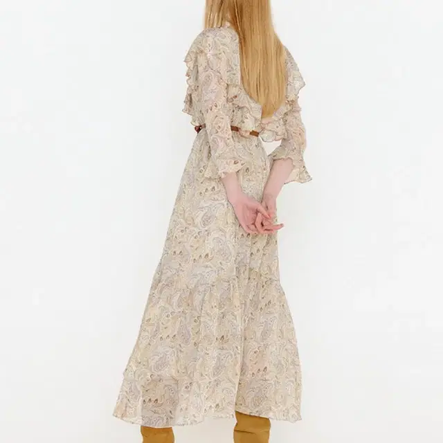 오앨 NECK SCARF FRILL DRESS_PAISLEY