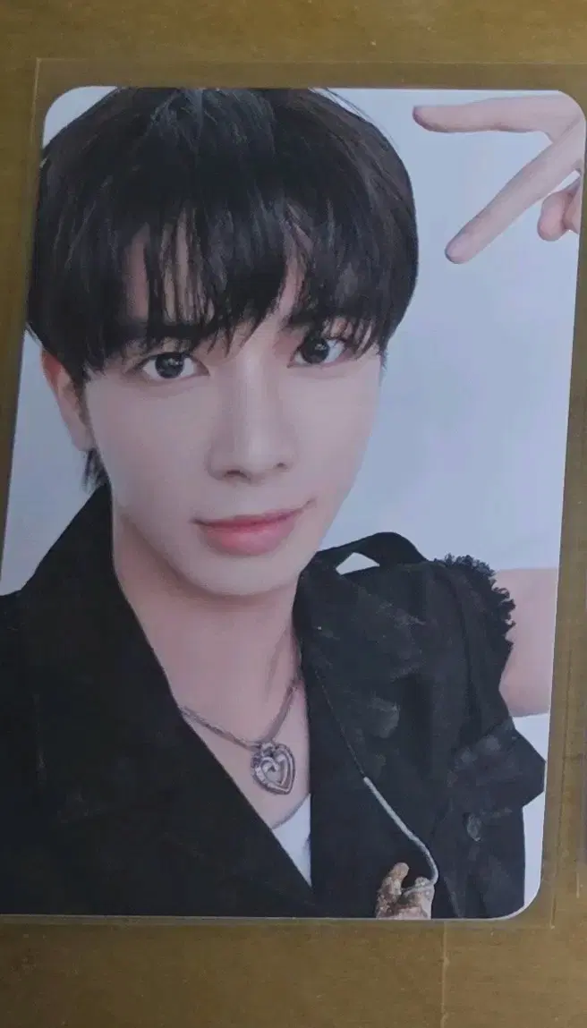 txt taehyun vr photocard posters, tickets in bulk