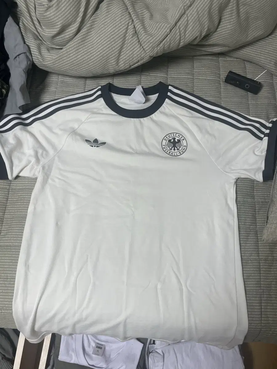 Adidas Germany Original Vahn Shorty