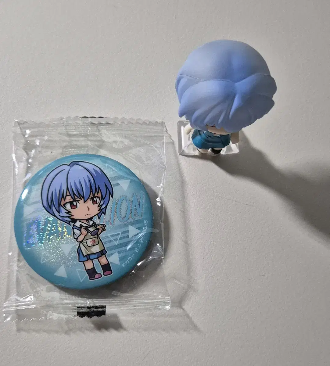 Evangelion lay Asoto Gacha 5th Edition Figure, Can Badge