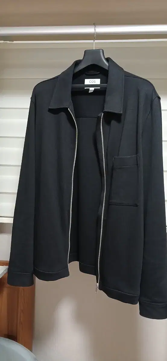 COS Men's Cotton Jersey Zip-up Jacket [Black] Size 105