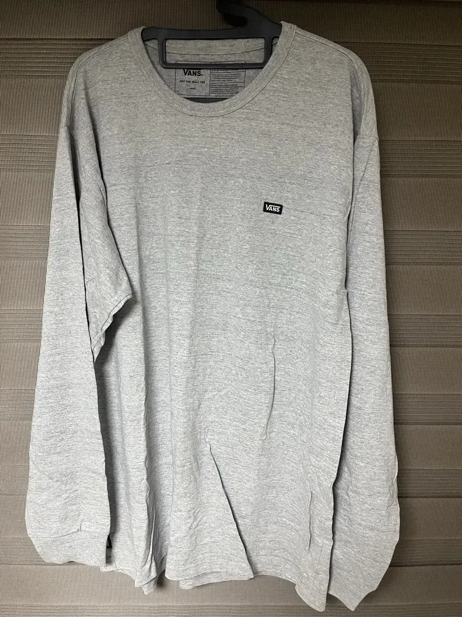 [L] Vans Vans Long Sleeve Gray