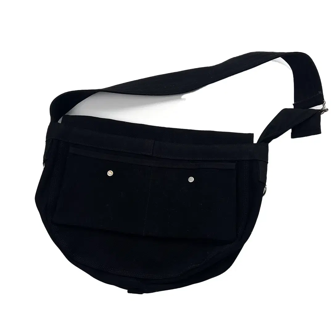 AGINGCCC MAIL BAG BLACK