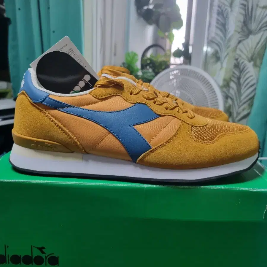 Diadora 운동화 250,280 새제품