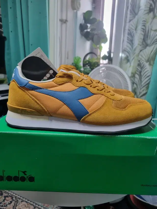 Diadora 운동화 250,280 새제품