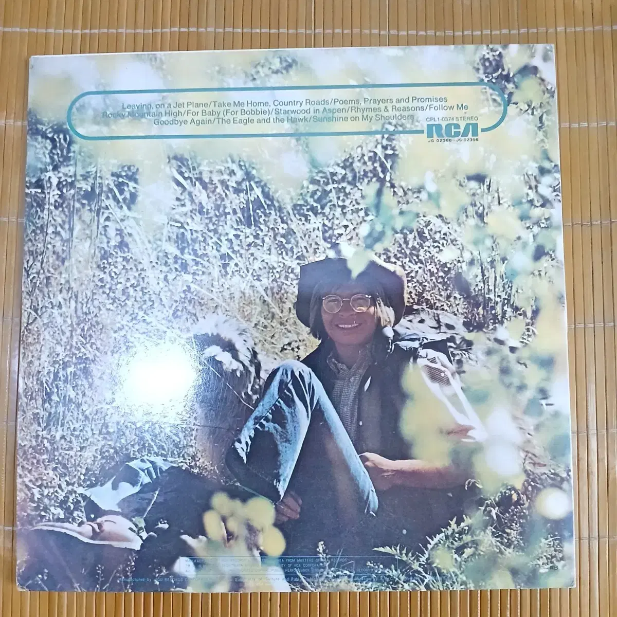 Lp중고 JOHN DENVER GREATEST HITS 음반 판매합니다.