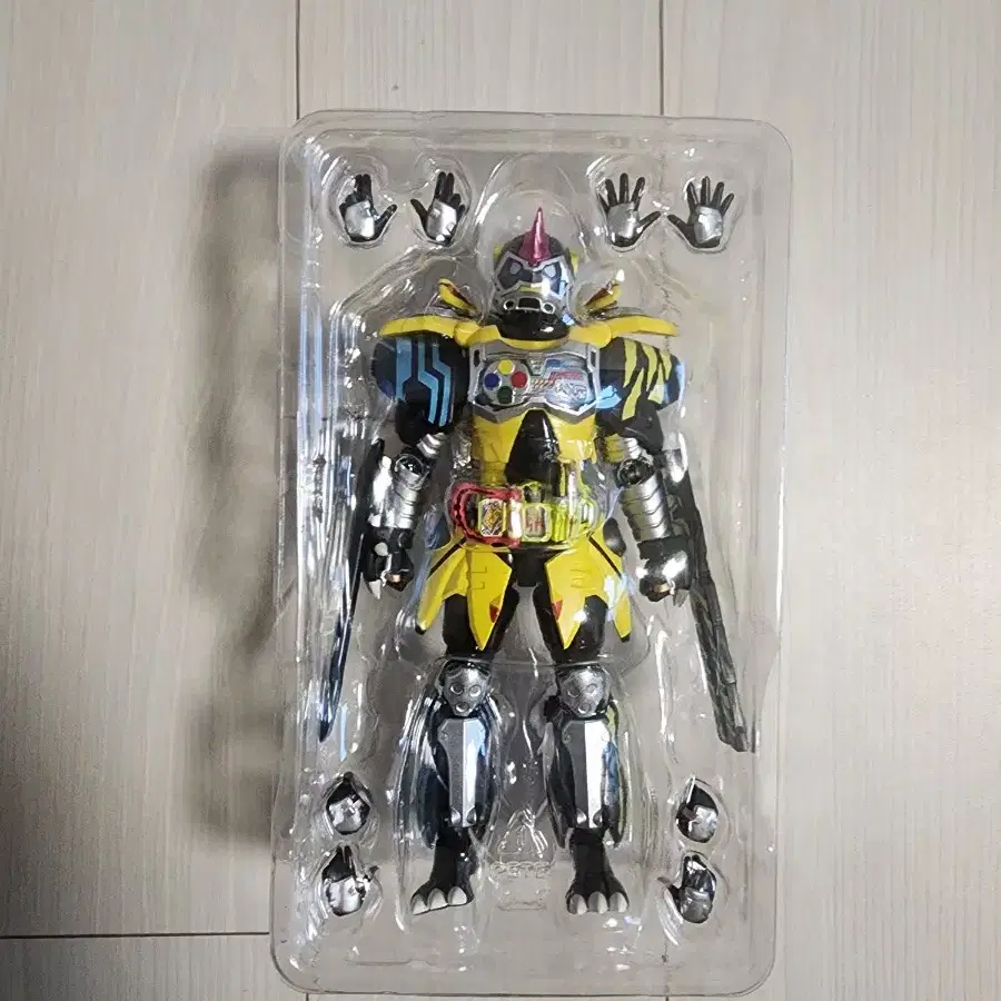 shf 가면라이더 레이저 lv5