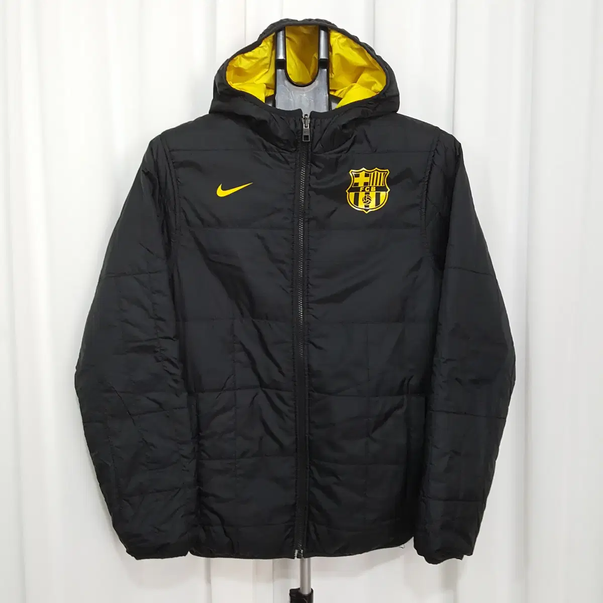 Nike Barcelona Quilted Jumper Size 90 Oilcloth