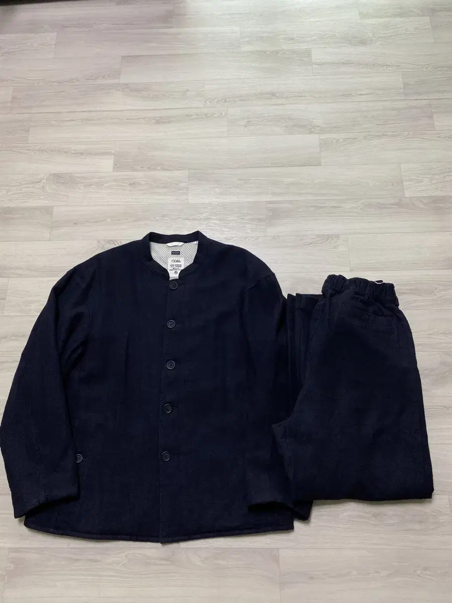 Nanamika Wool Linen Band kara sells jacket & pants setups