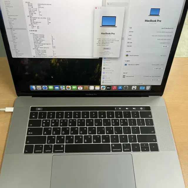 맥북프로2019년 15인치,i9/16GB/512GB/Radeon560X