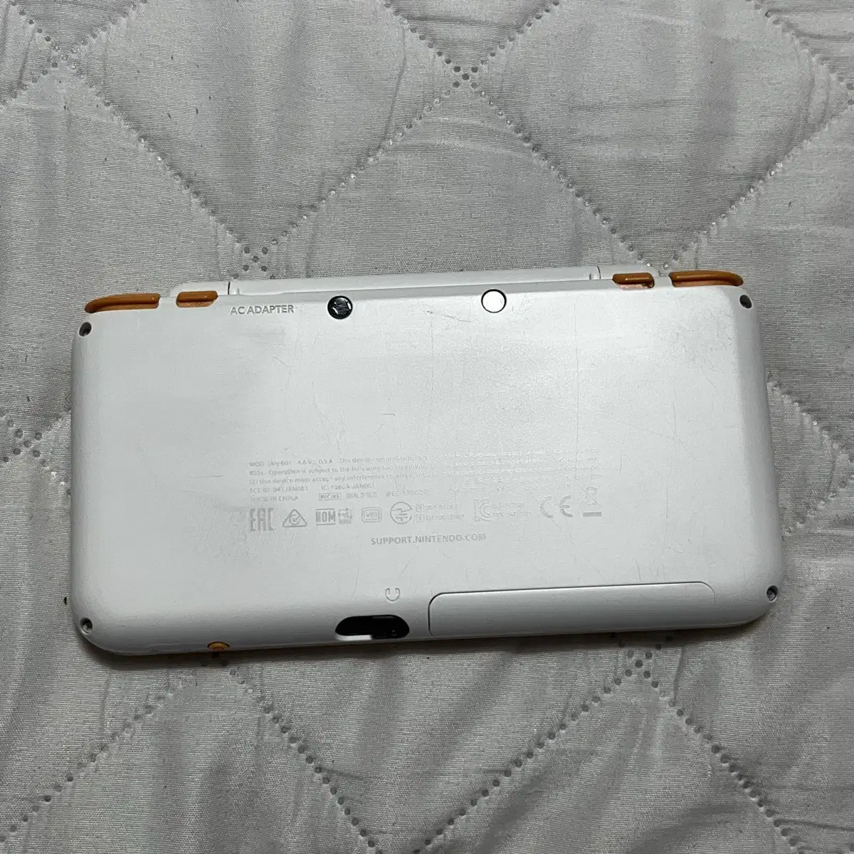 뉴 닌텐도 2ds xl 화이트 오렌지 팔아요