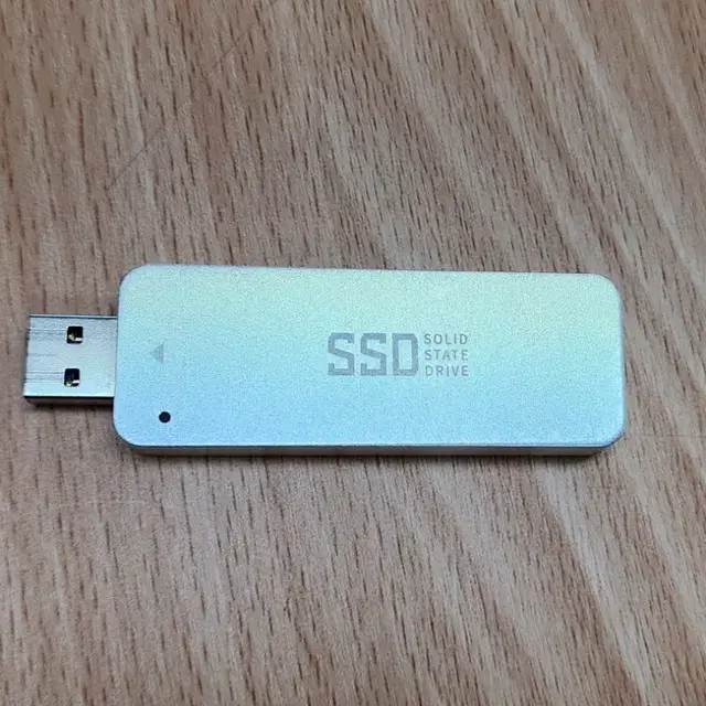 리뷰안 정품ssd usb3.0 ux400(256GB)