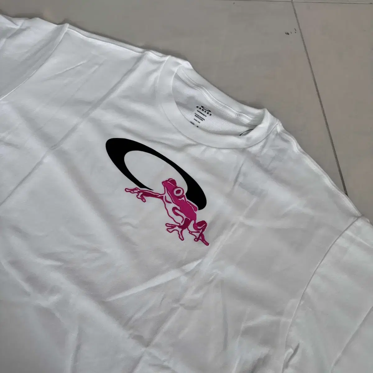 oakley frog icon tee 프로그 아이콘 티