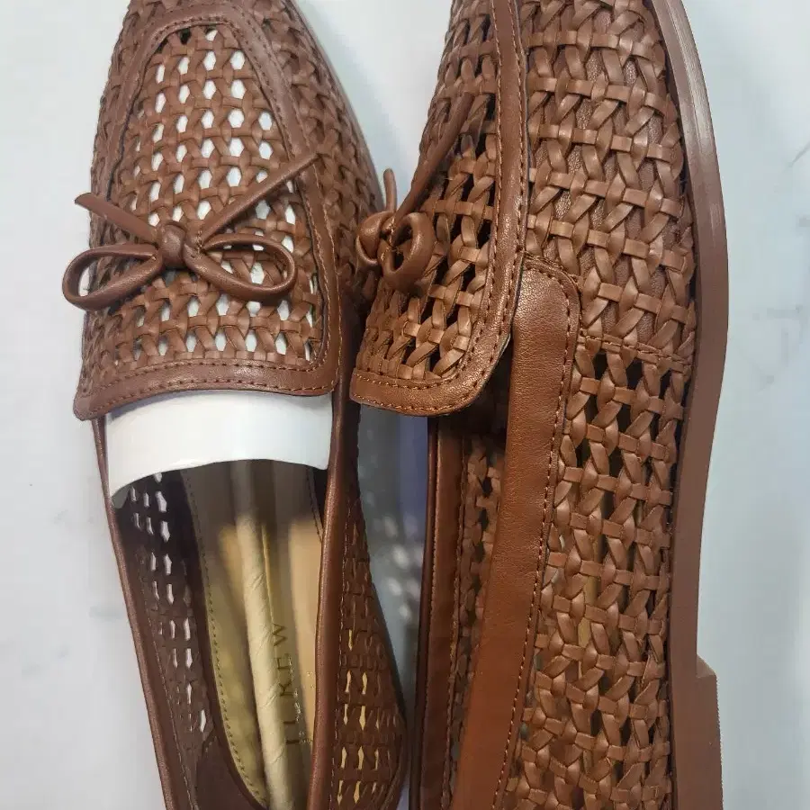 여성 우븐 풀메시 로퍼 J.Crew Woven Bow loafer