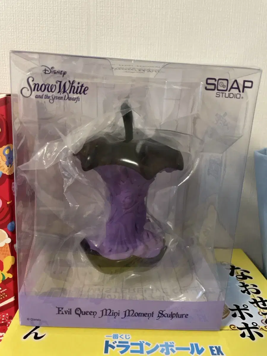 Disney SoftStudios Snow White Witch Minimoments Diorama