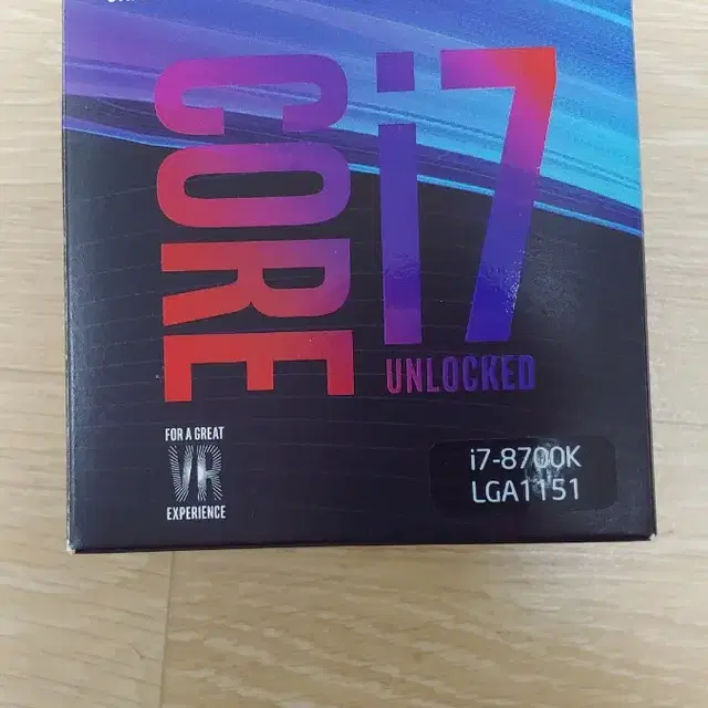 인텔 i7 8700k cpu 팝니다(노뚜따,박스O)