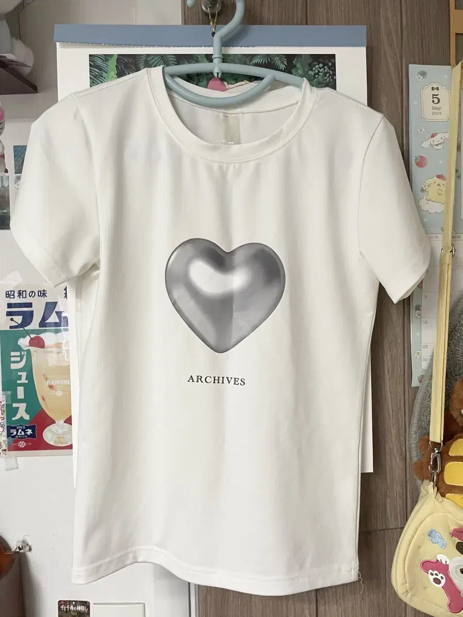 2000 아카이브 matt love tee 매트 러브 하트반팔티