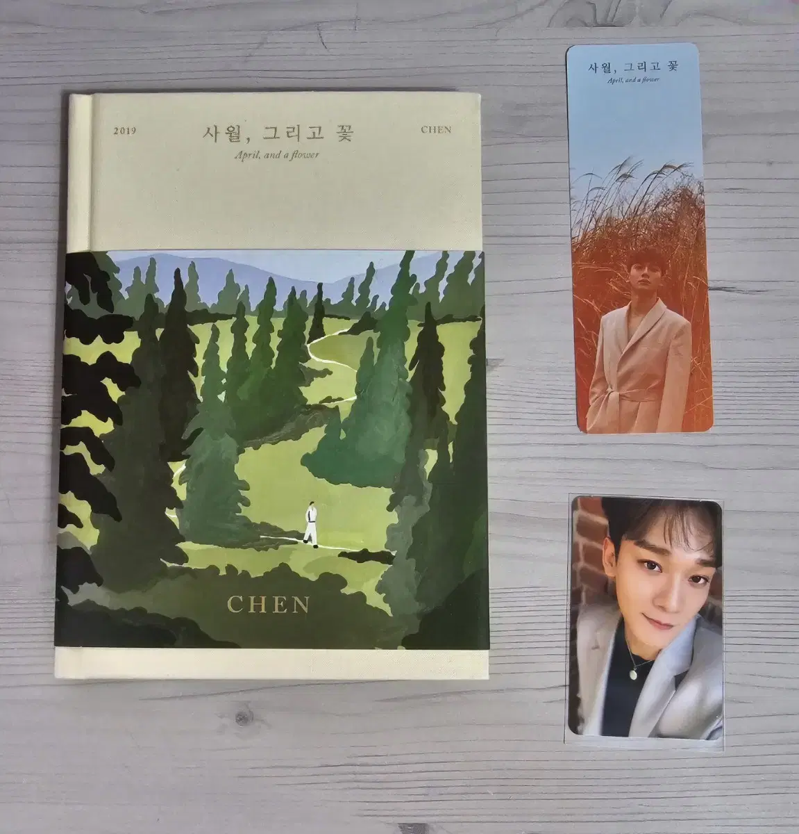 Exo chen sells solo albums