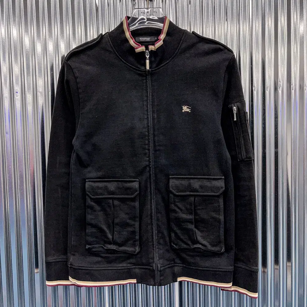 Burberry Black Label Zip-up Jacket (Domestic S) I391