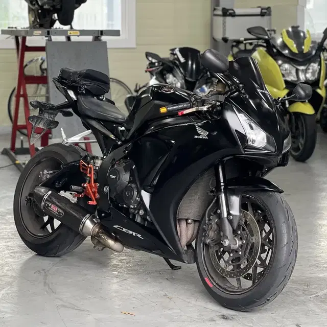 15년식 CBR1000rr 요시무라 구변o