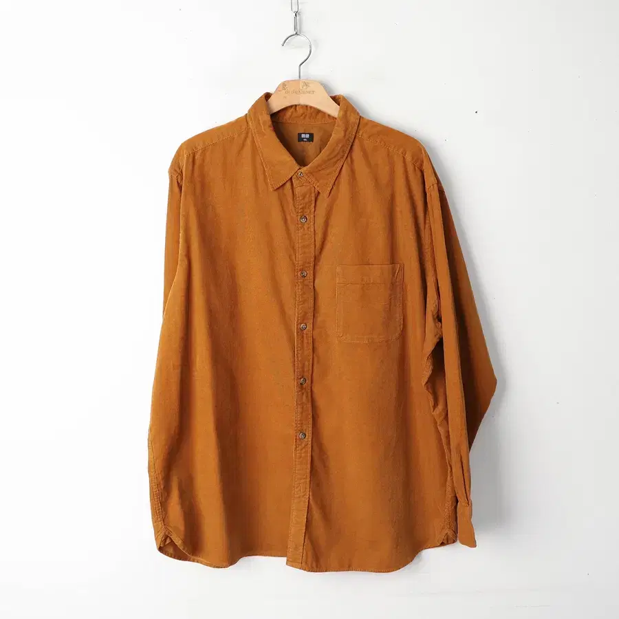 115/Uniqlo Big Size Corduroy Shirt