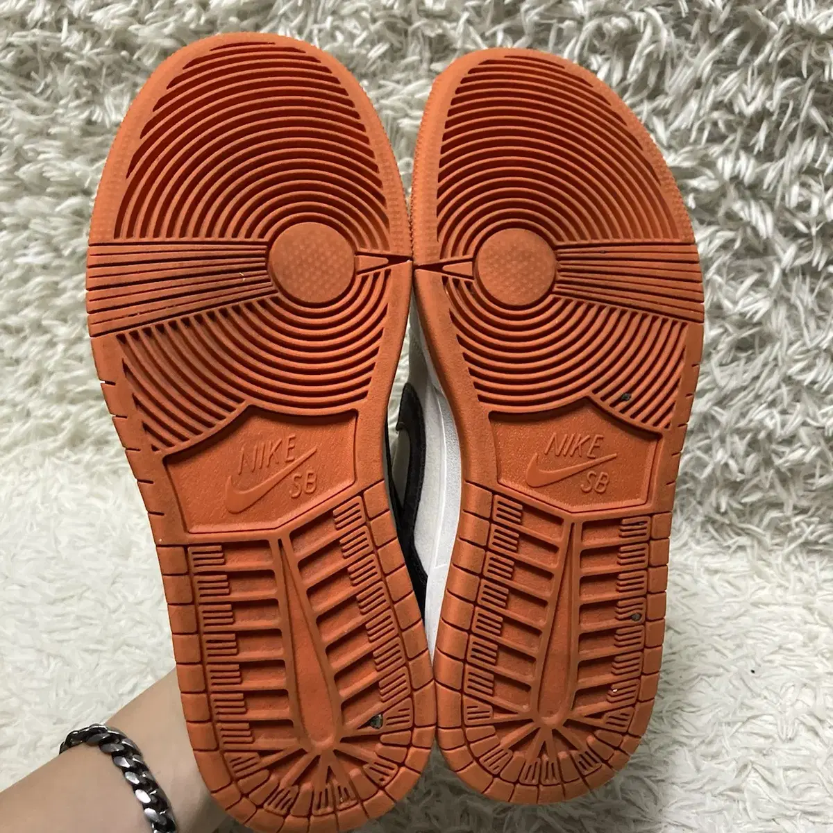 [235] NIKE 나이키 덩크로우 스니커즈