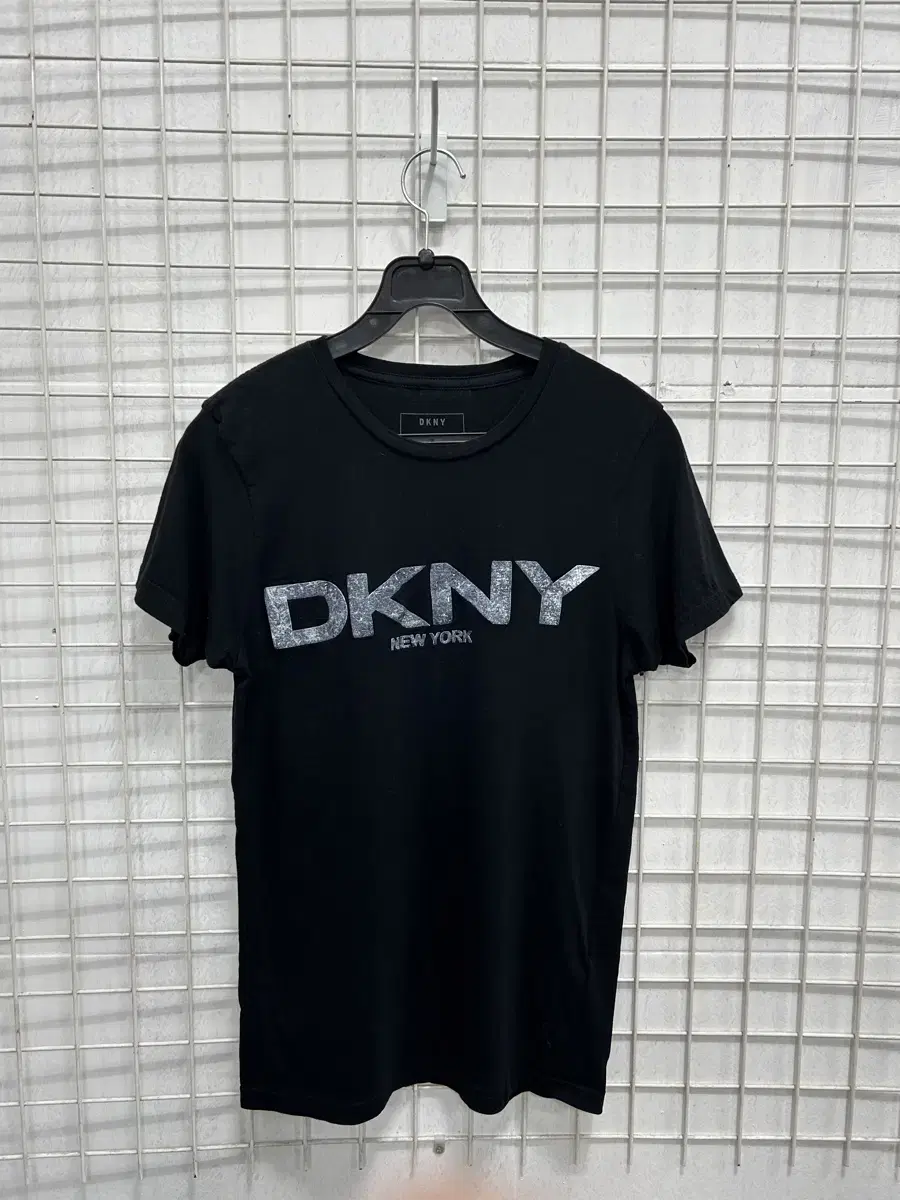 [DKNY] 여성 로고 티셔츠 XS