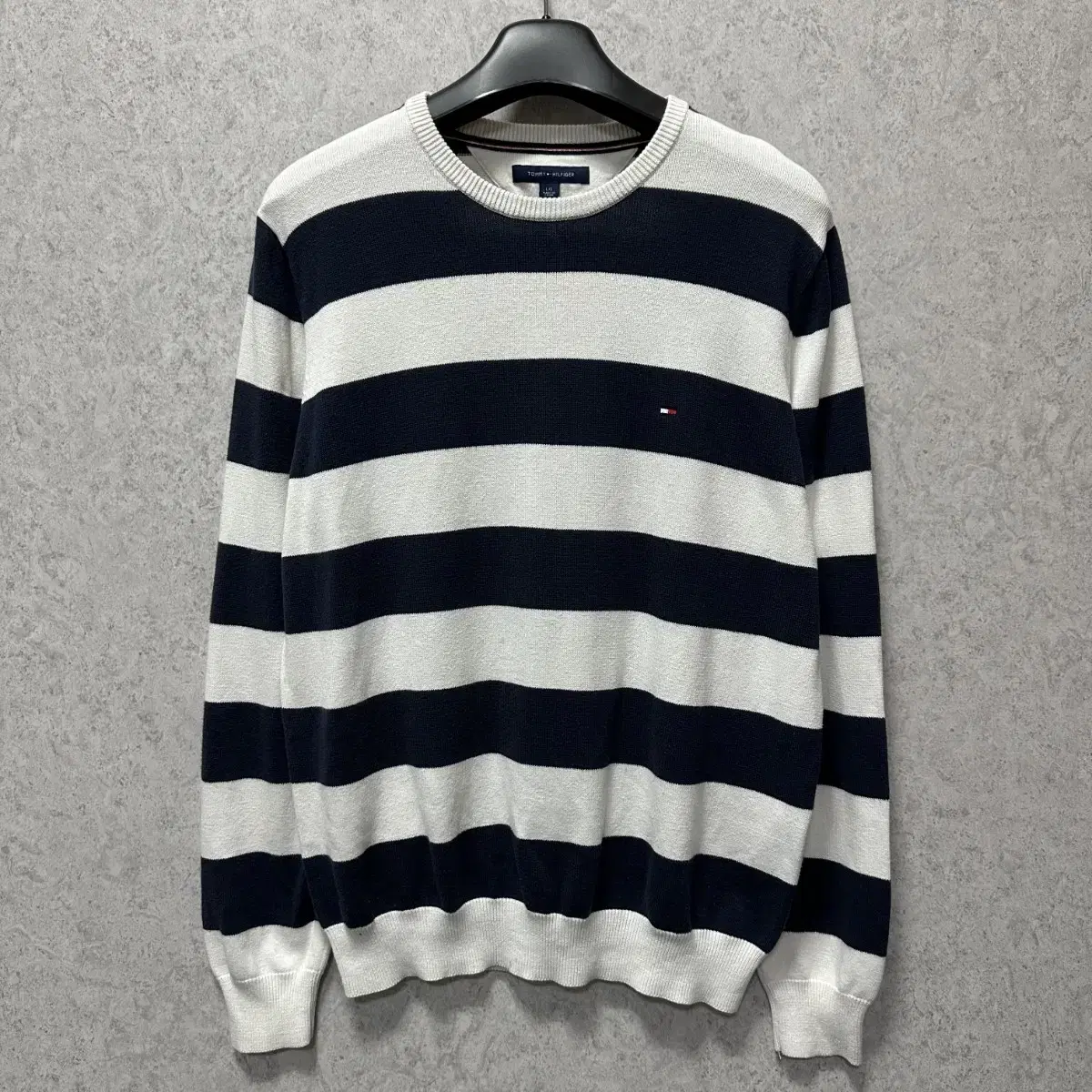 100 Tommy Hilfiger Men's Knit