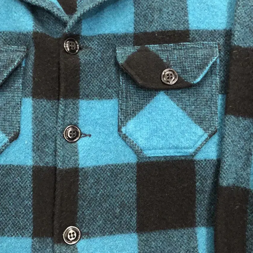 Bemidji Wool Shirt - M (100) - USA made