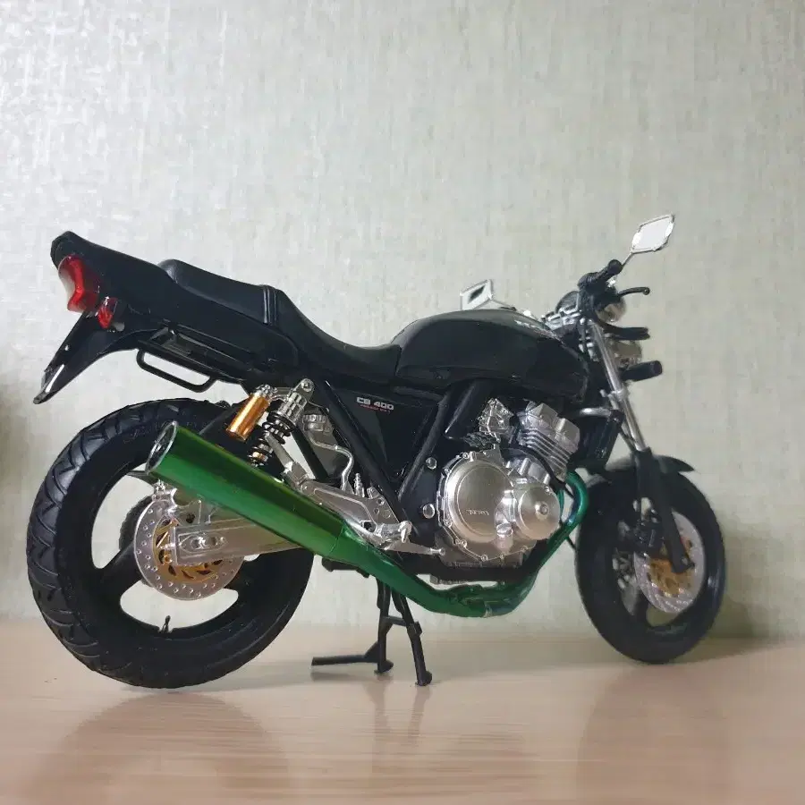 혼다 CB400SF 블랙 1:12 모형 프라모델