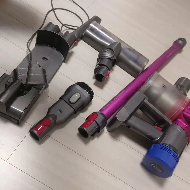 다이슨V7무선청소기, dyson v7모터헤드, 다이슨무선청소기