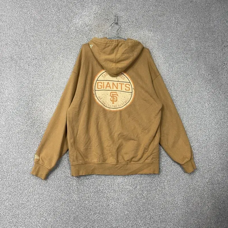 New Era Beige Backprinted Overfit Hoodie XL