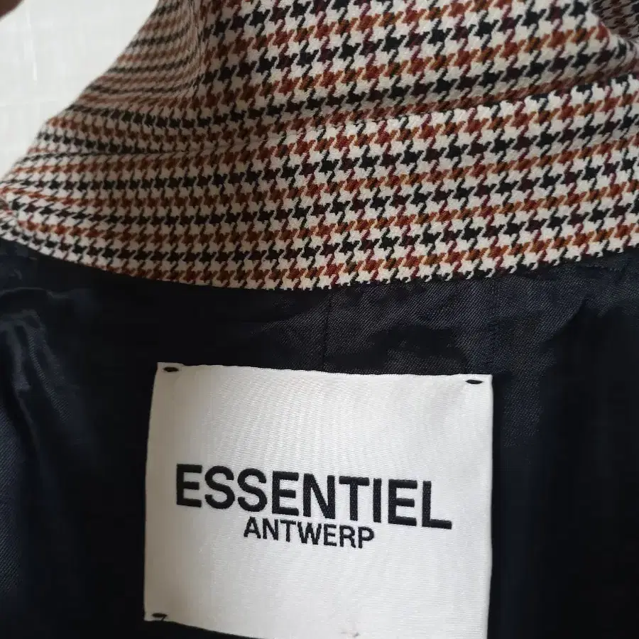 ESSENTIEL ANTWERP(새것수준)