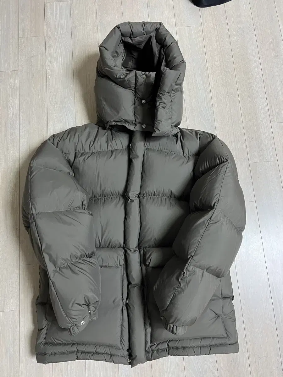 [1] SteadyEverywhere Wear Comfort Goose Down Parka Olive